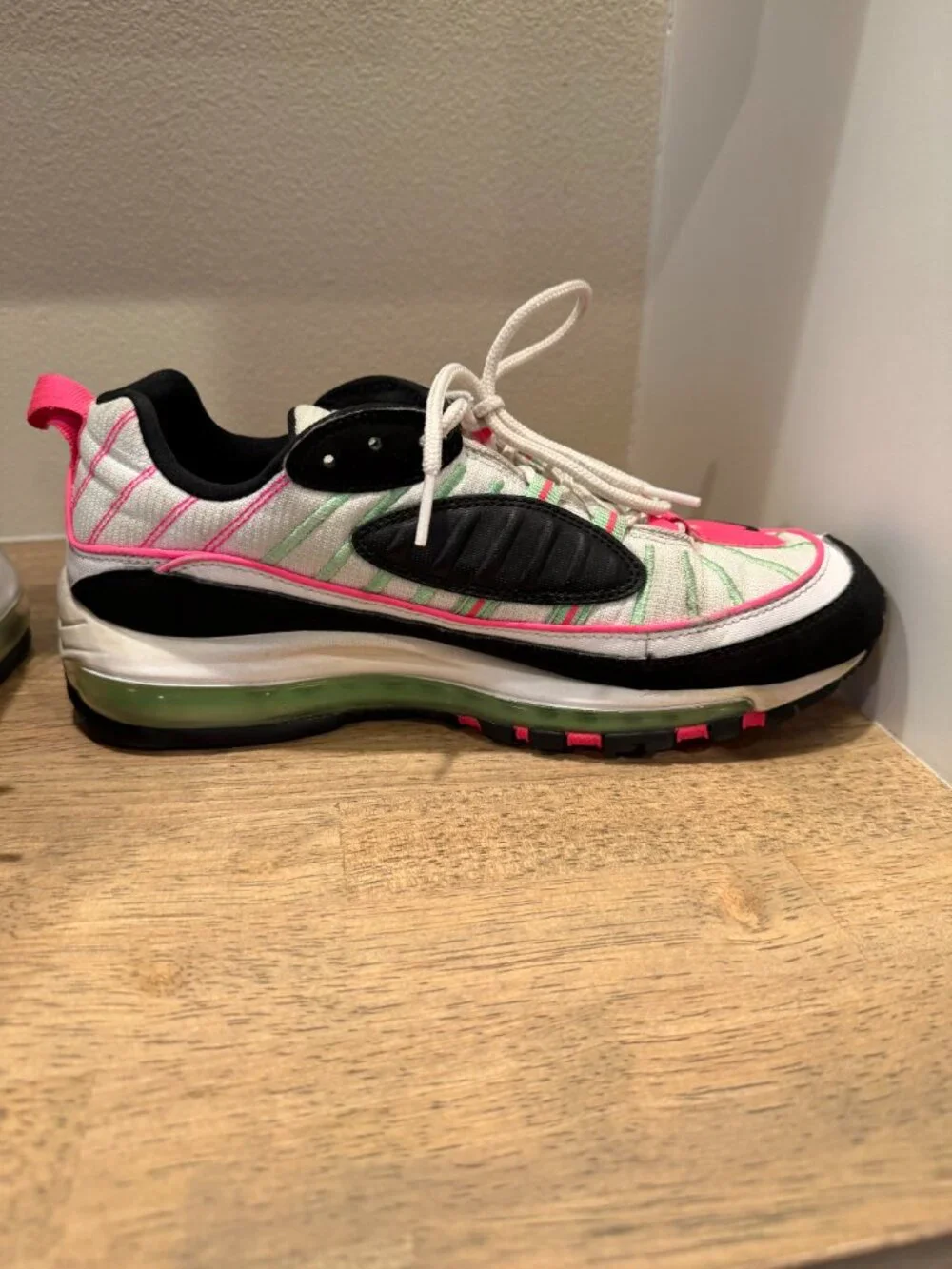 Nike Air Max 98 Barely Rose Watermelon Pink Green Sneakers Size 9.5